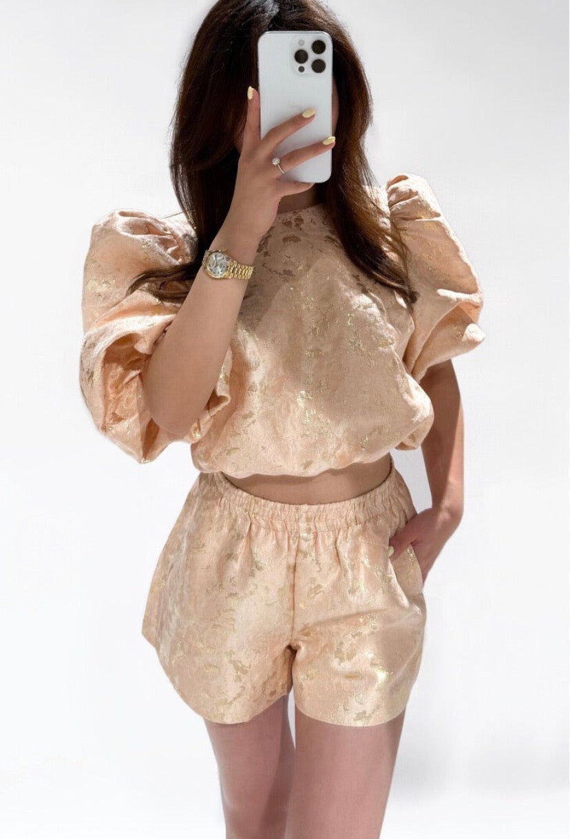Sunny top