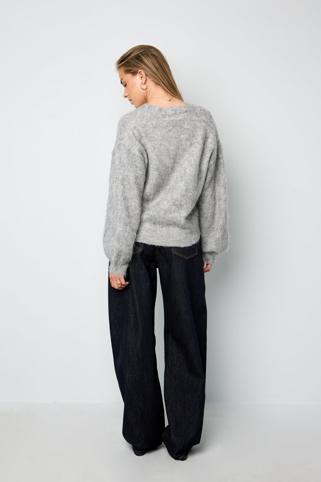 The furry cardigan with buttons