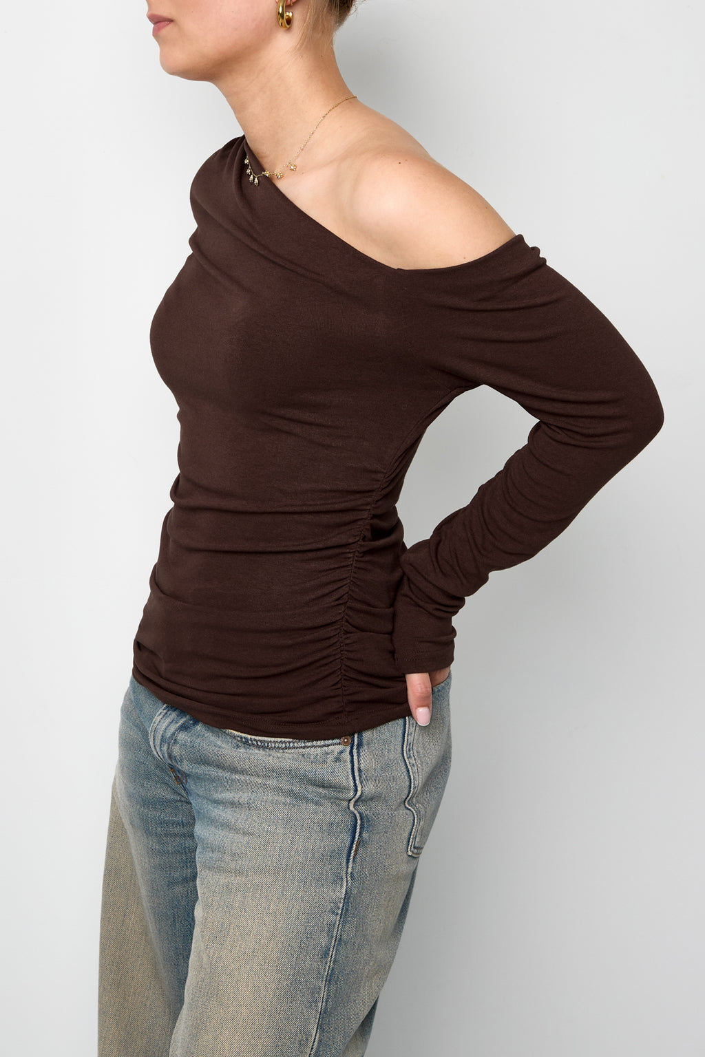 Off Shoulder Longsleeve